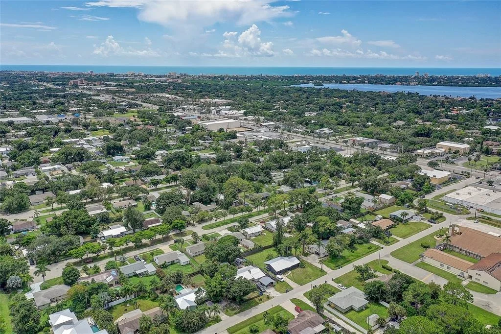 Photo of 2121 PALM TERRACE
