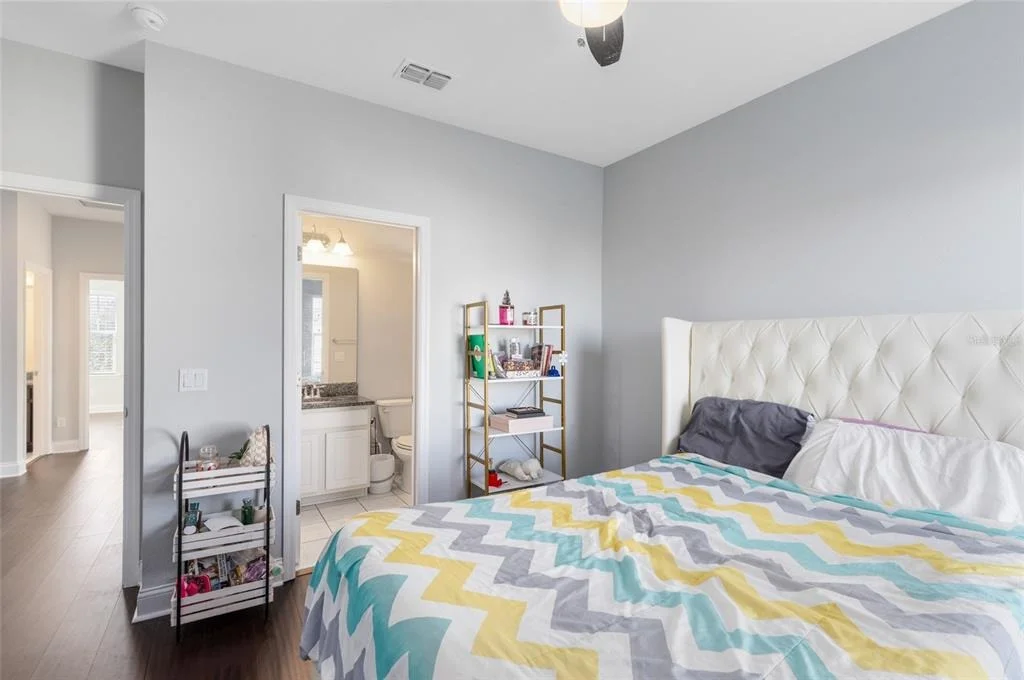 Photo of 7749 LAUREATE BOULEVARD