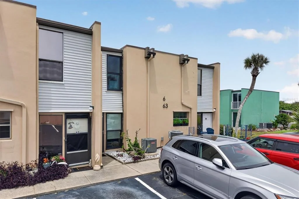 Photo of Unit UT63 at 5500 OCEAN SHORE BOULEVARD