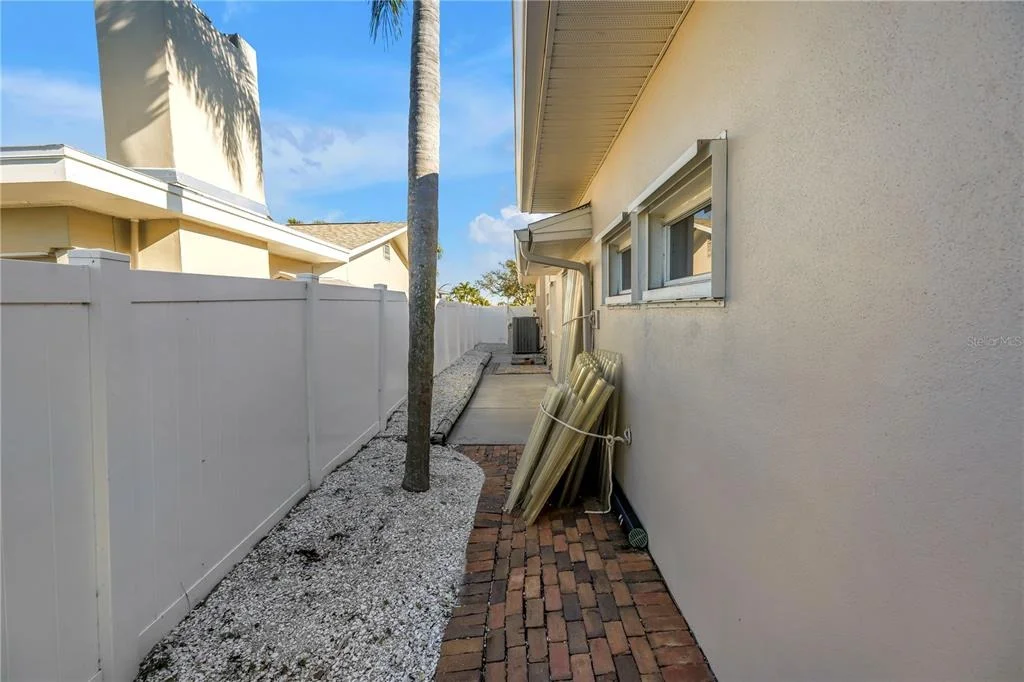 Photo of 2890 ALTON DRIVE