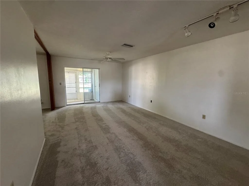 Photo of 652 PARK CIRCLE