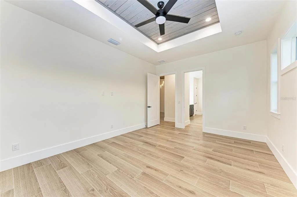 Photo of 6100 RIVERSIDE DRIVE