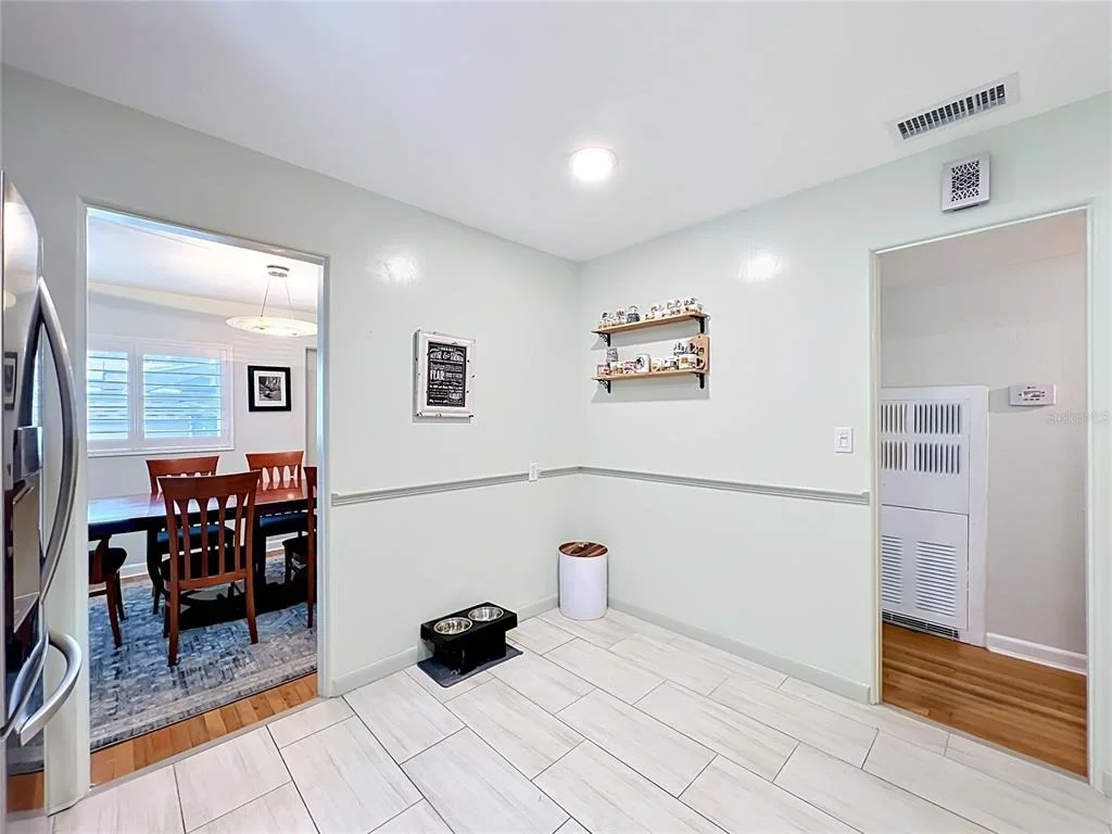 Photo of 2806 VINE STREET