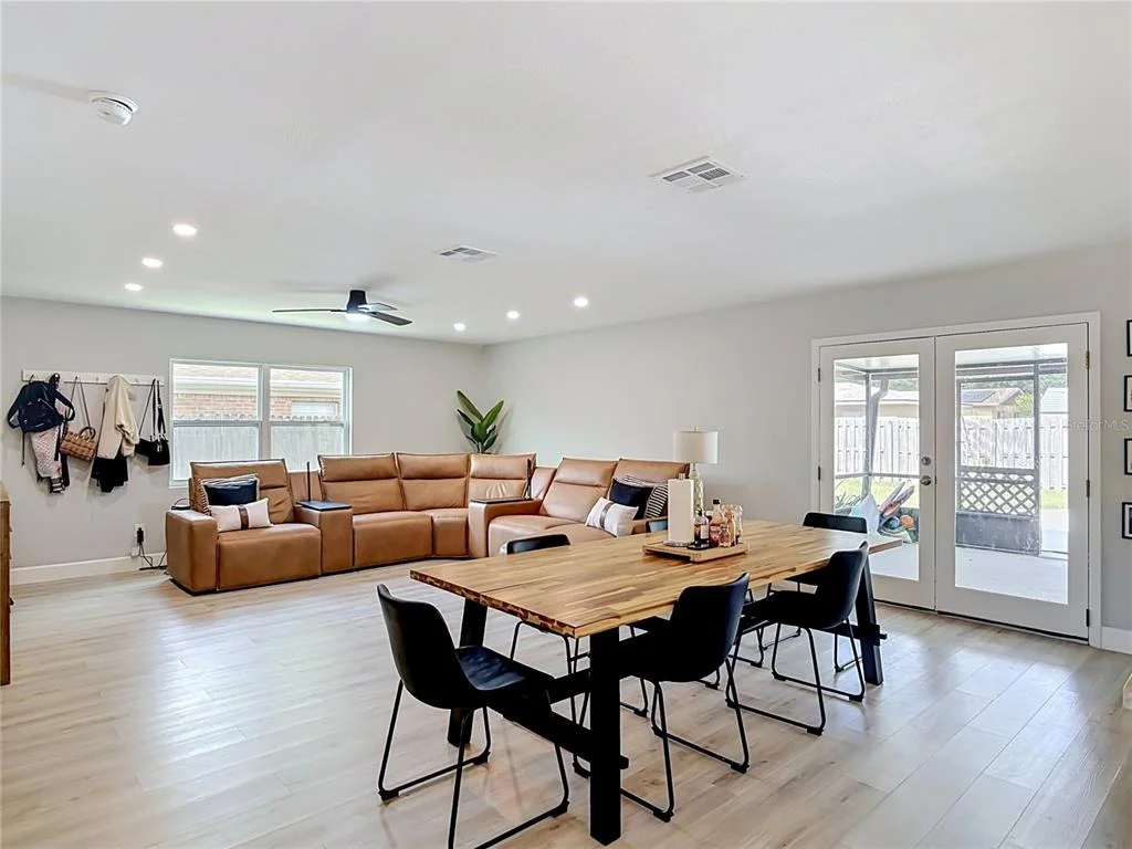 Photo of 8676 HILLSIDE DRIVE