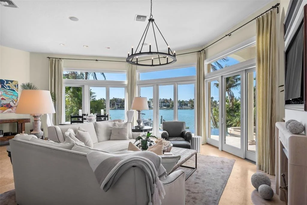 Photo of 1394 HARBOR DRIVE
