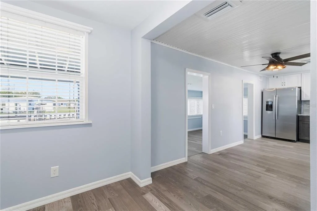 Photo of 607 MANATEE AVENUE