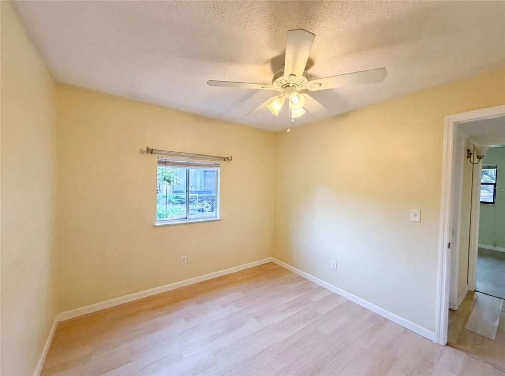 Photo of 722 VIRGINIA LANE