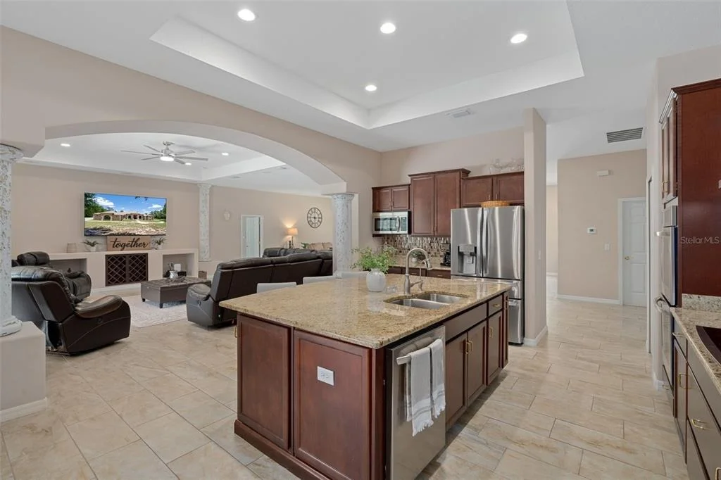 Photo of 222 SUNCOAST BOULEVARD