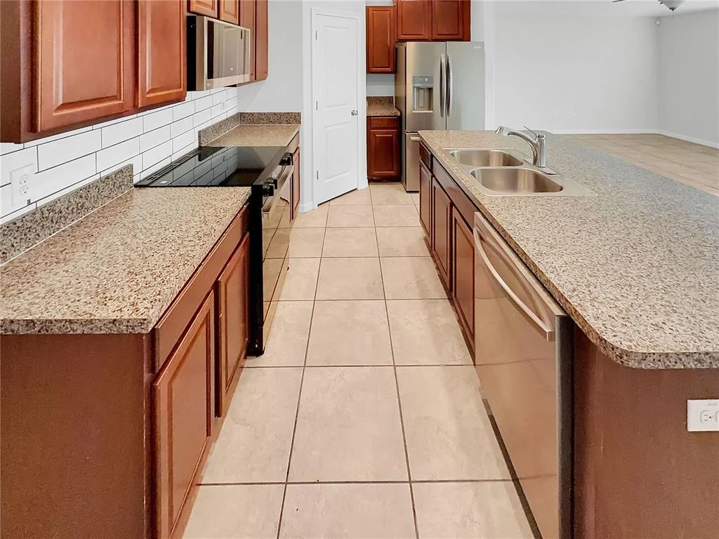 Photo of 10113 ROSEMARY LEAF LANE