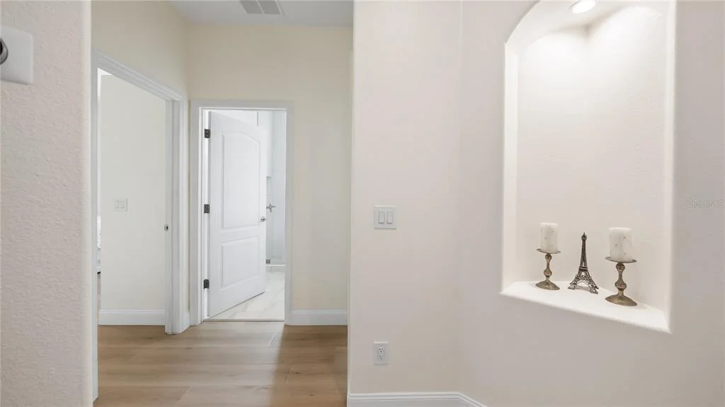 Photo of 1093 HARMONY LANE