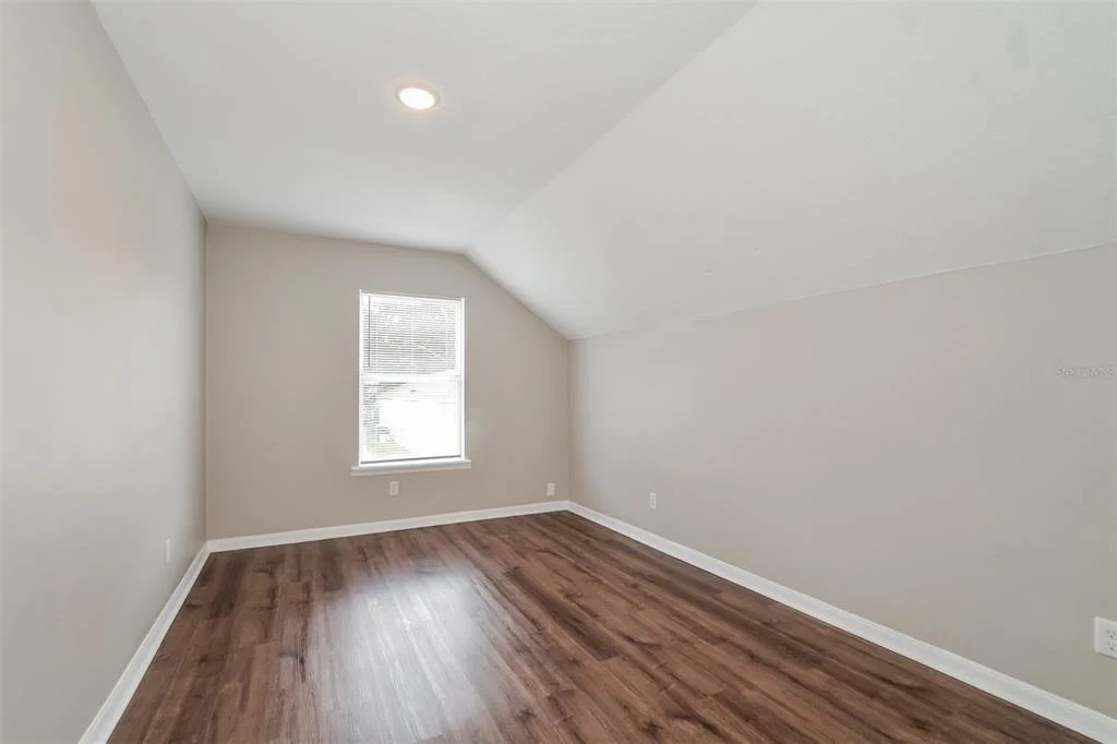 Photo of 10 JETT LOOP