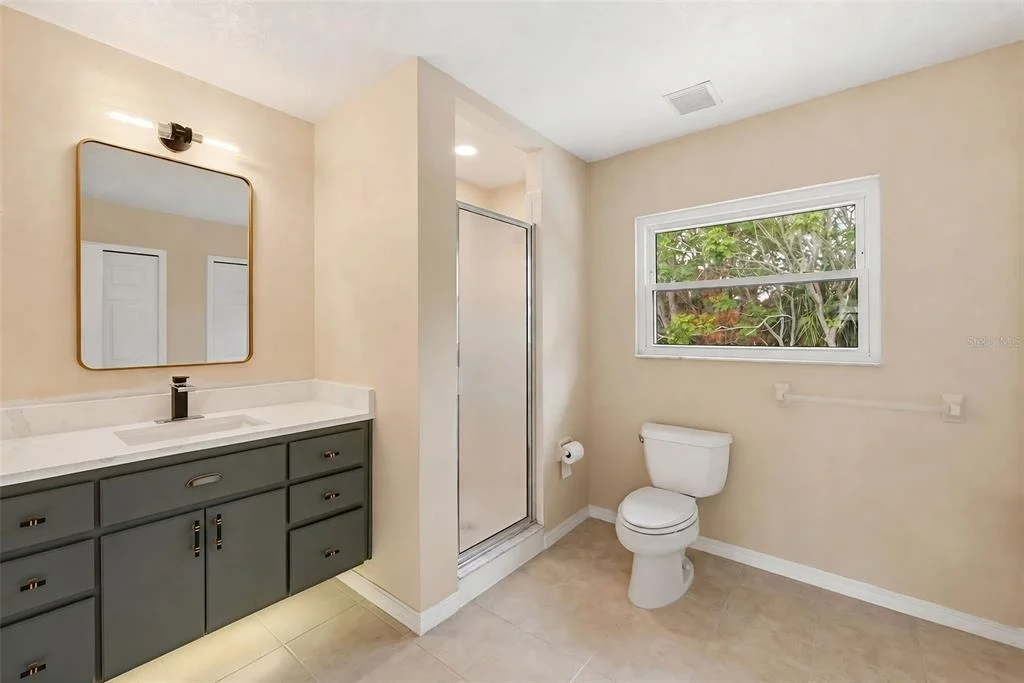 Photo of 5351 AURORA DRIVE