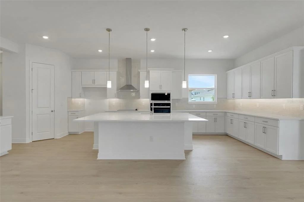 Photo of 15160 TEA TREE DRIVE