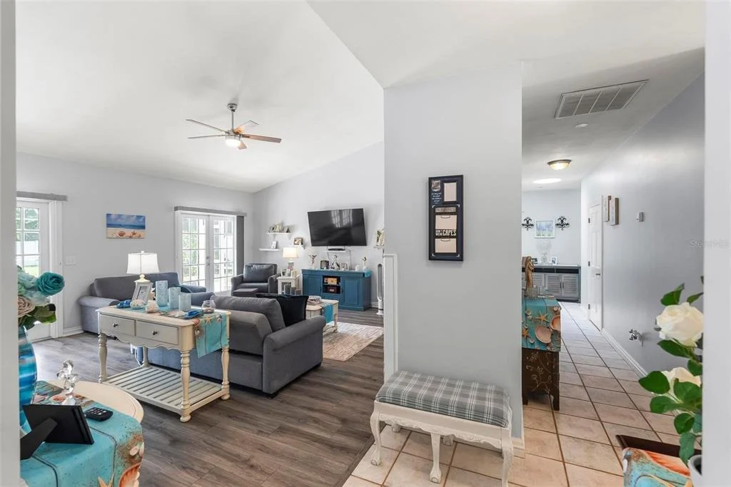 Photo of 27 WINDING CREEK WAY