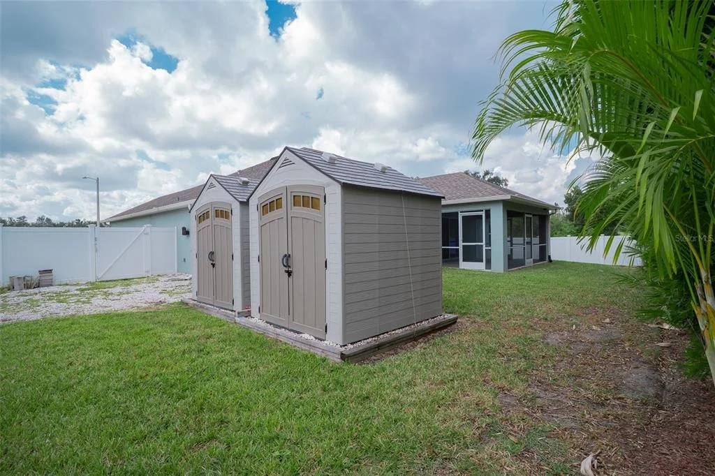 Photo of 230 COVE AT EAGLE LAKE CIRCLE