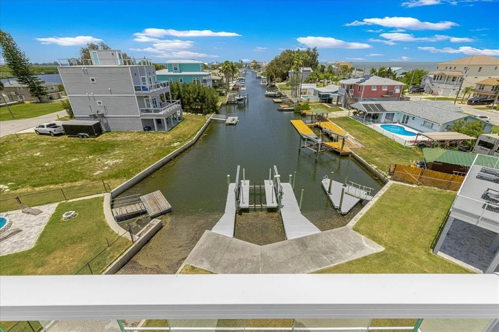 Photo of 6812 DRIFTWOOD DRIVE