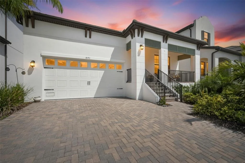 Photo of 1071 SEAGRAPE DRIVE