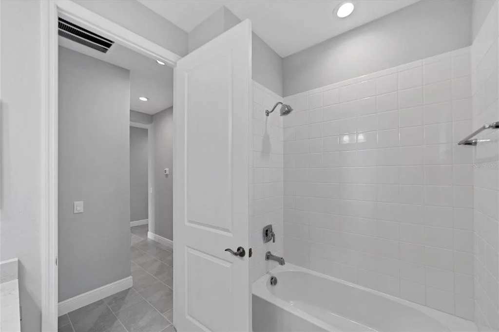 Photo of 10117 SPRUCE RIVER WAY