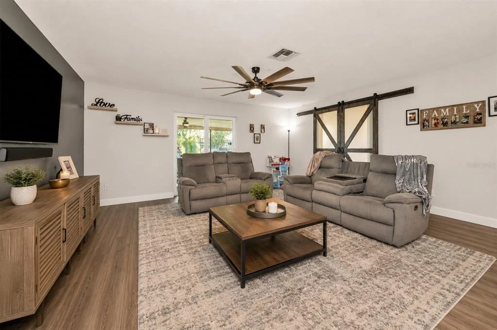 Photo of 3011 SHADOW OAKS DRIVE