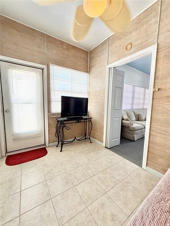 Photo of 603 S GREEN CIRCLE