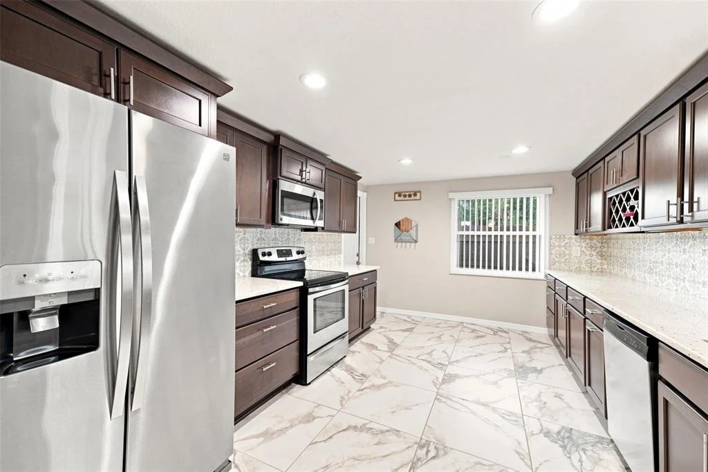 Photo of 4108 REDWING DRIVE