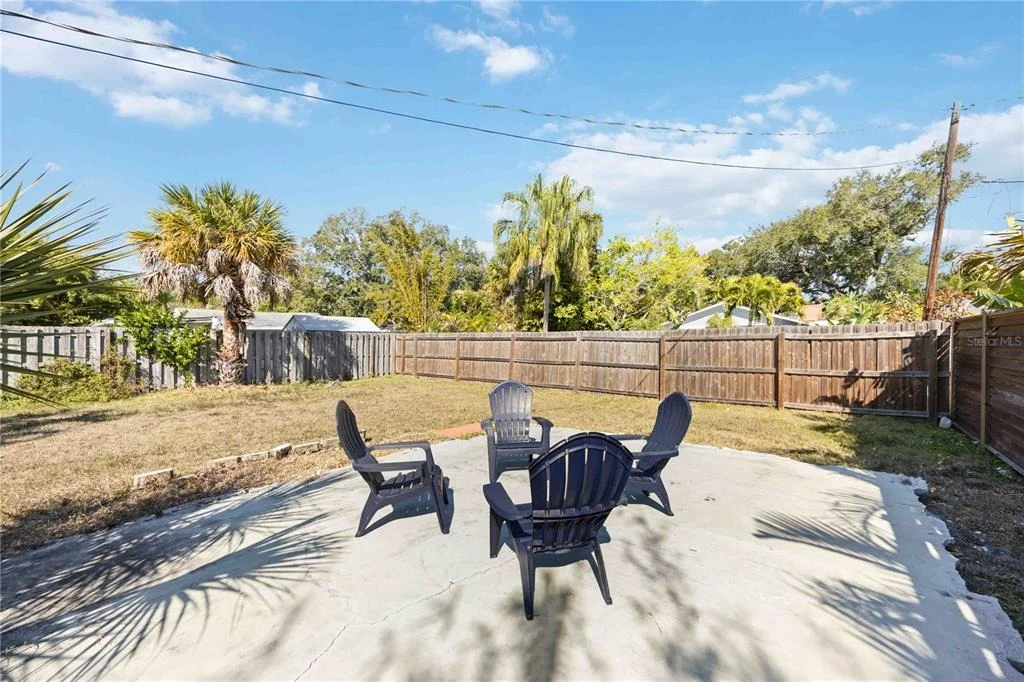 Photo of 2710 3RD AVENUE W