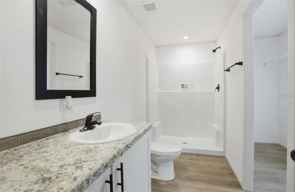 Photo of 9533 ROUND LAKE DRIVE