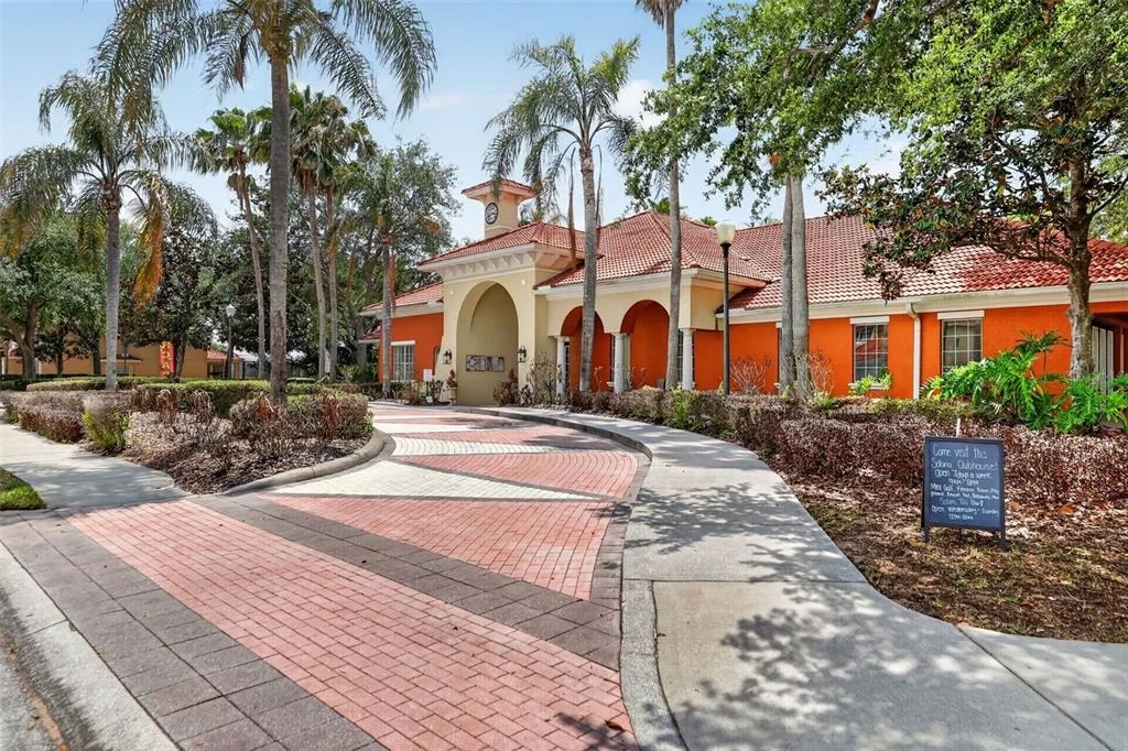 Photo of 928 SOLANA CIRCLE