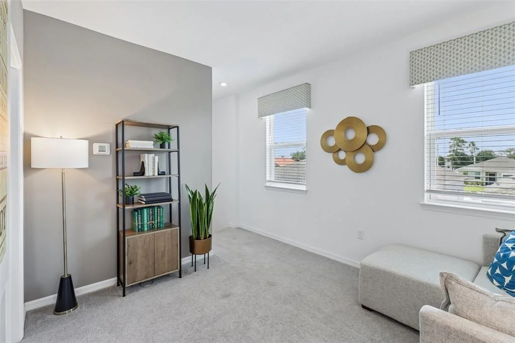 Photo of 1845 HORSETAIL DRIVE