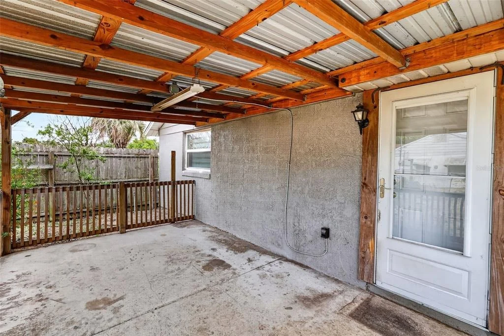 Photo of 1111 DORA AVENUE