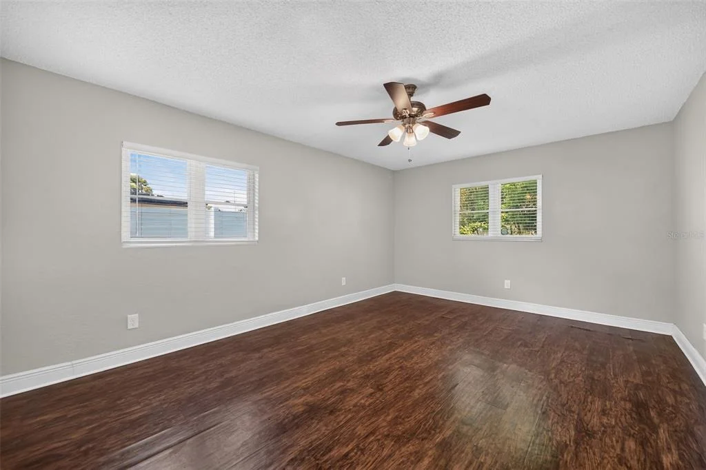 Photo of 351 STARLING ROAD