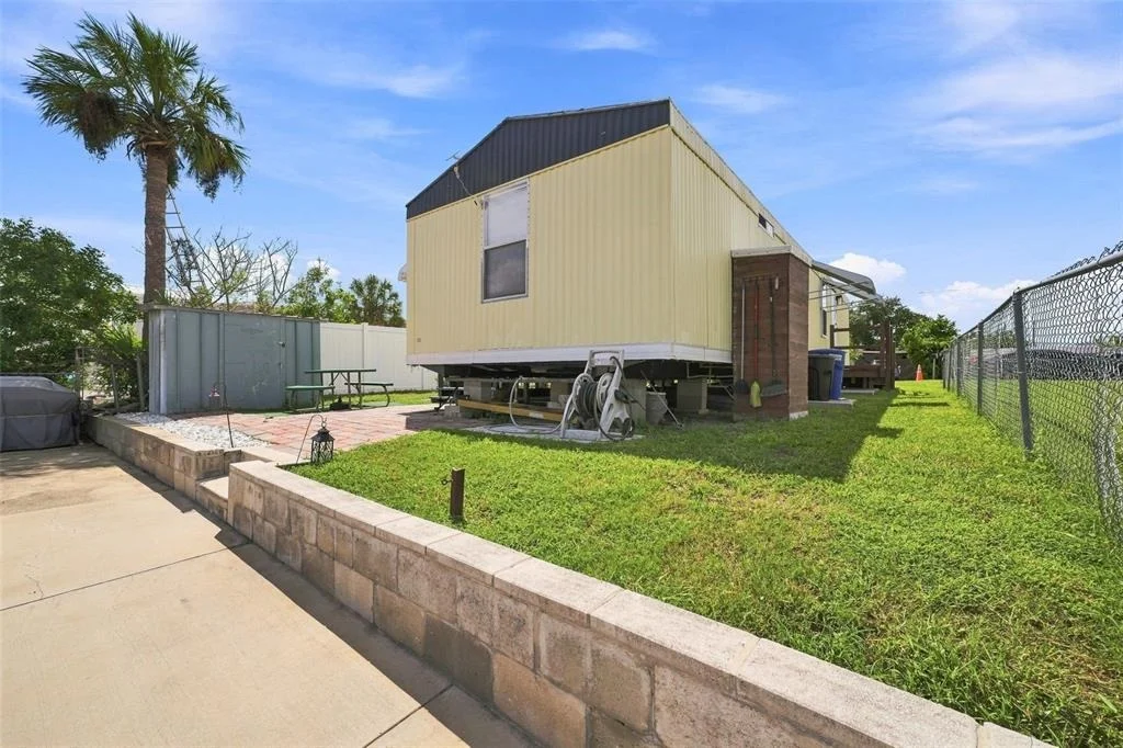 Photo of 6819 HERON LANE