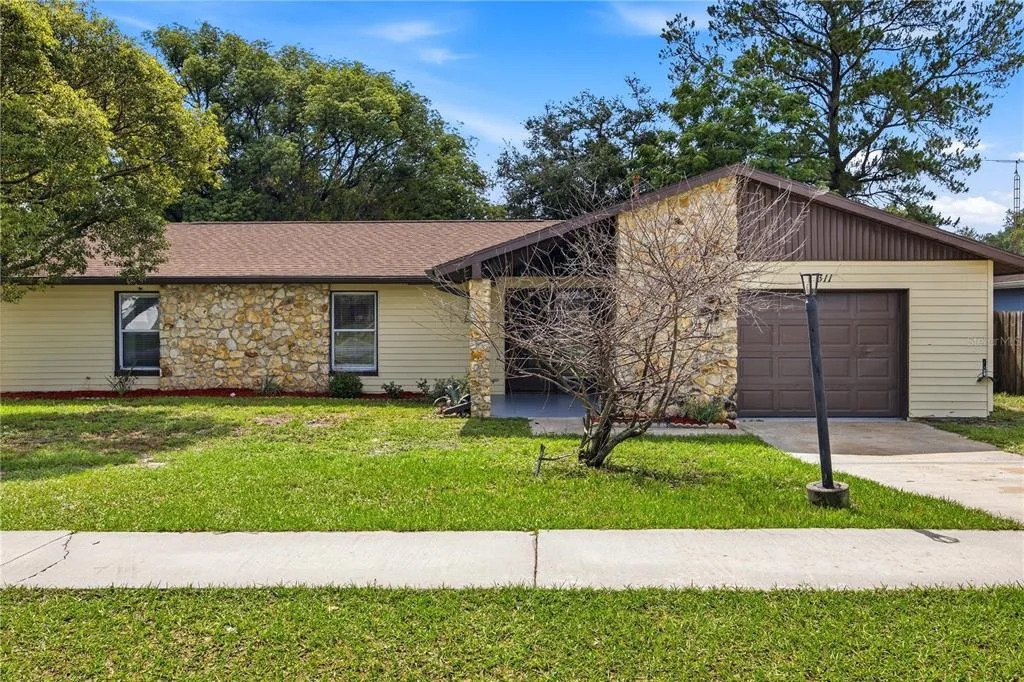 Photo of 311 MARION OAKS DRIVE
