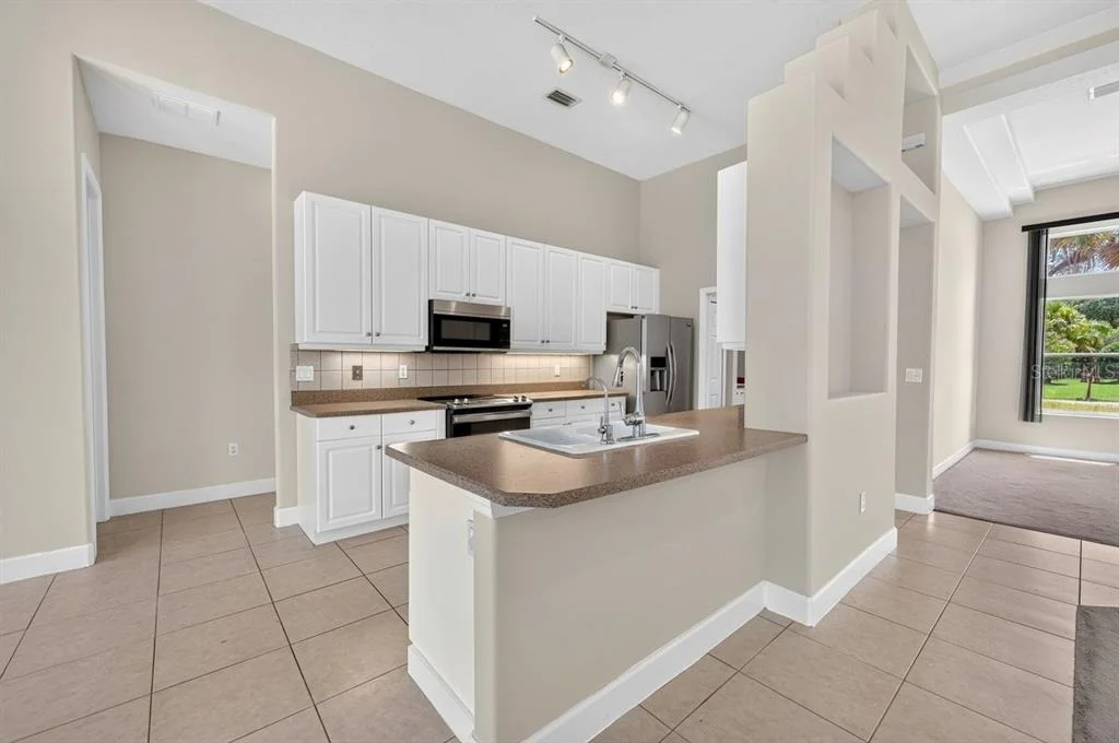 Photo of 180 BLACK HICKORY WAY