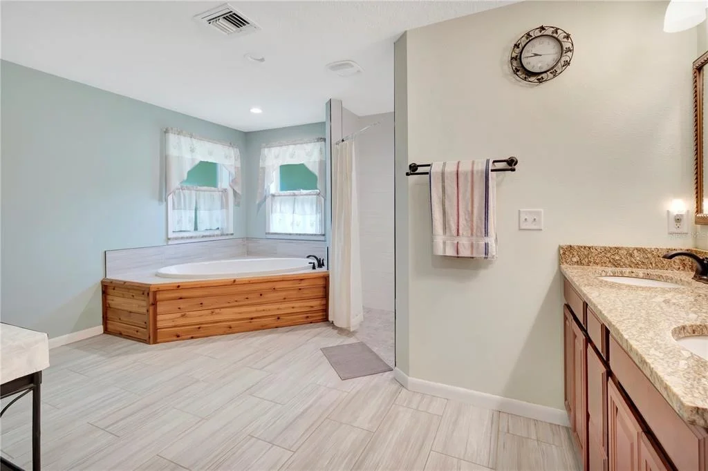 Photo of 7427 REDWING ROAD