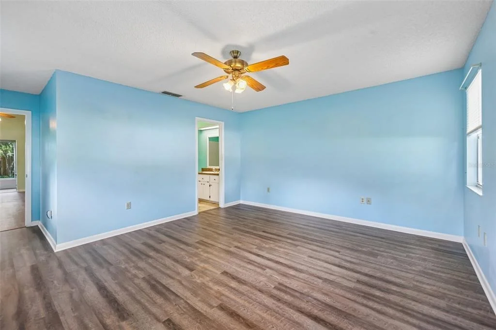 Photo of 1607 SELKIRK DRIVE