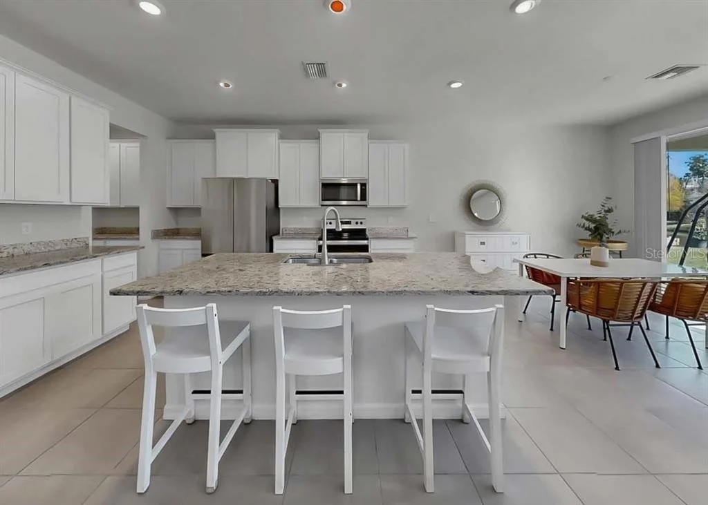 Photo of 16454 WOODSIDE GLEN
