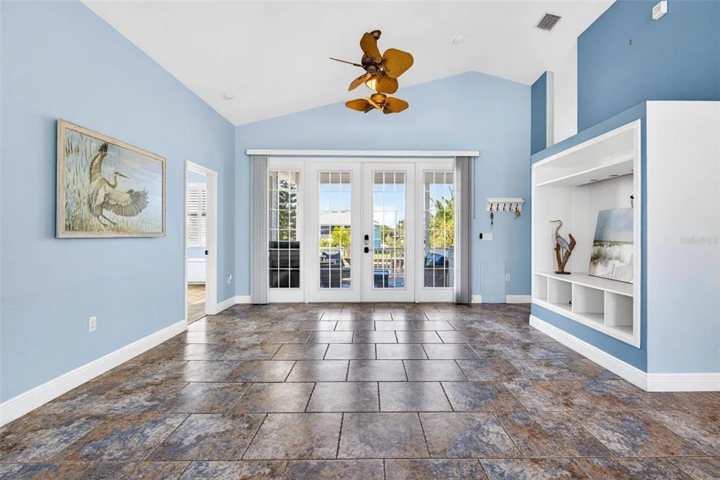 Photo of 821 BLUE HERON BOULEVARD