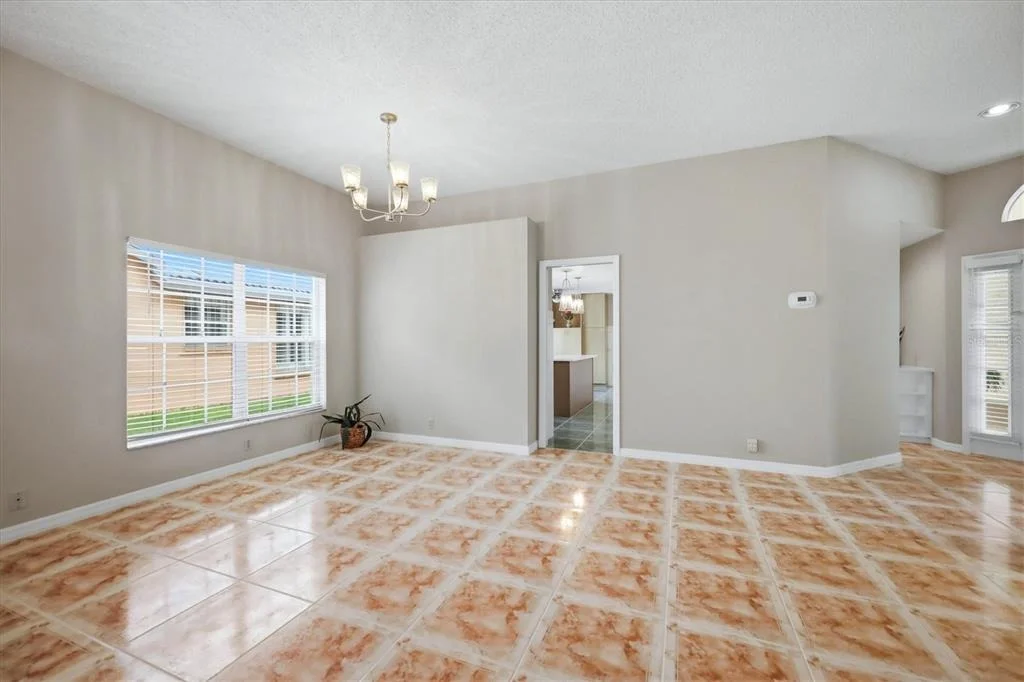 Photo of 4738 DUNDEE DRIVE
