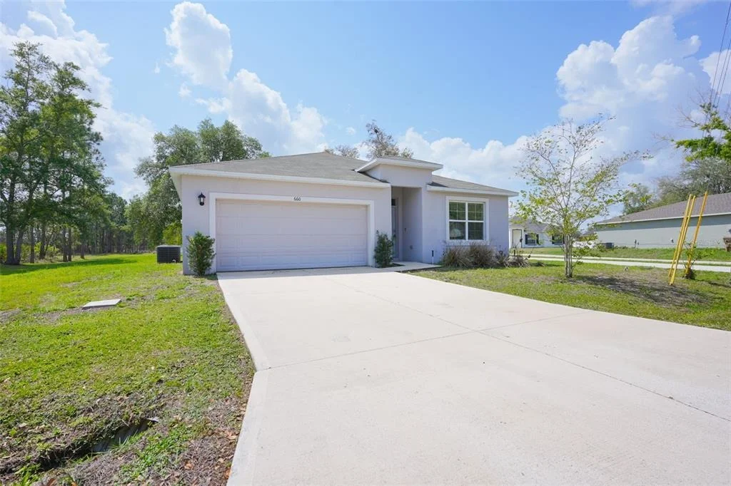 Photo of 660 COTULLA DRIVE