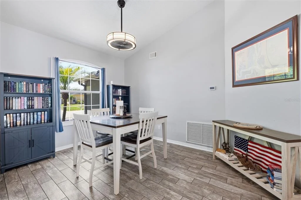 Photo of 12020 RUNNING FOX CIRCLE