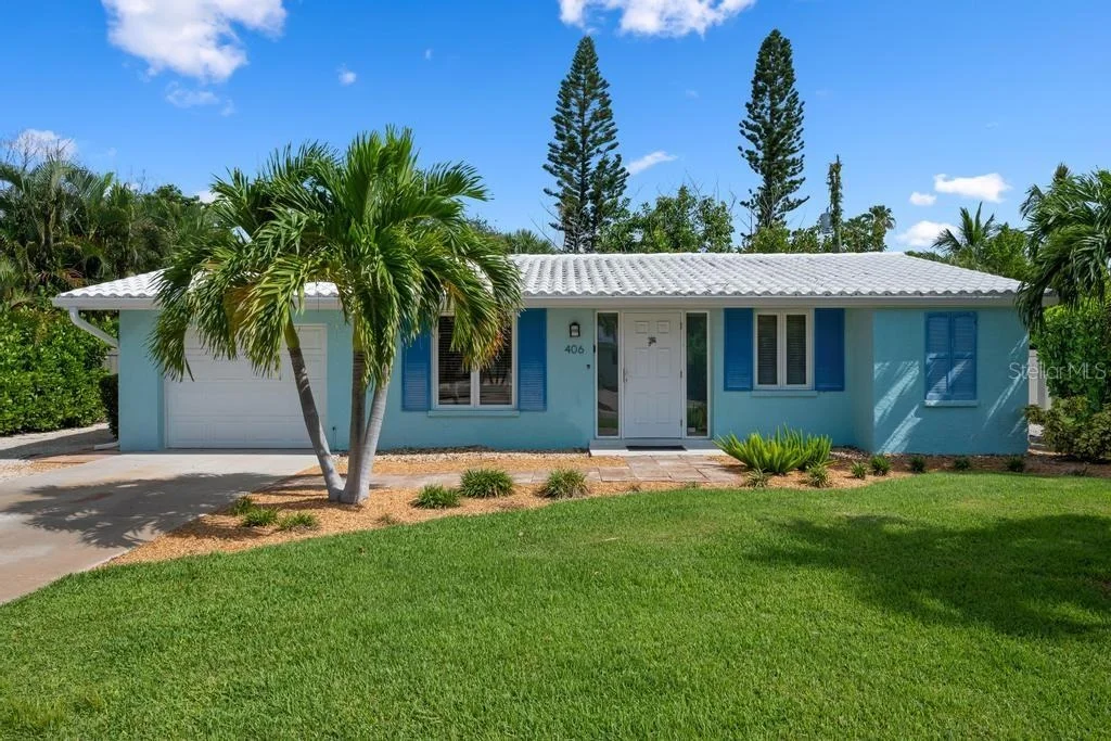 Photo of 406 BAY PALMS DRIVE