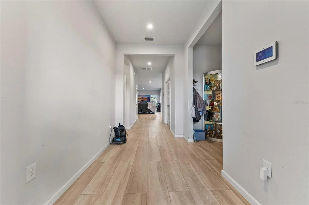 Photo of 194 EAGLE HARBOR WAY