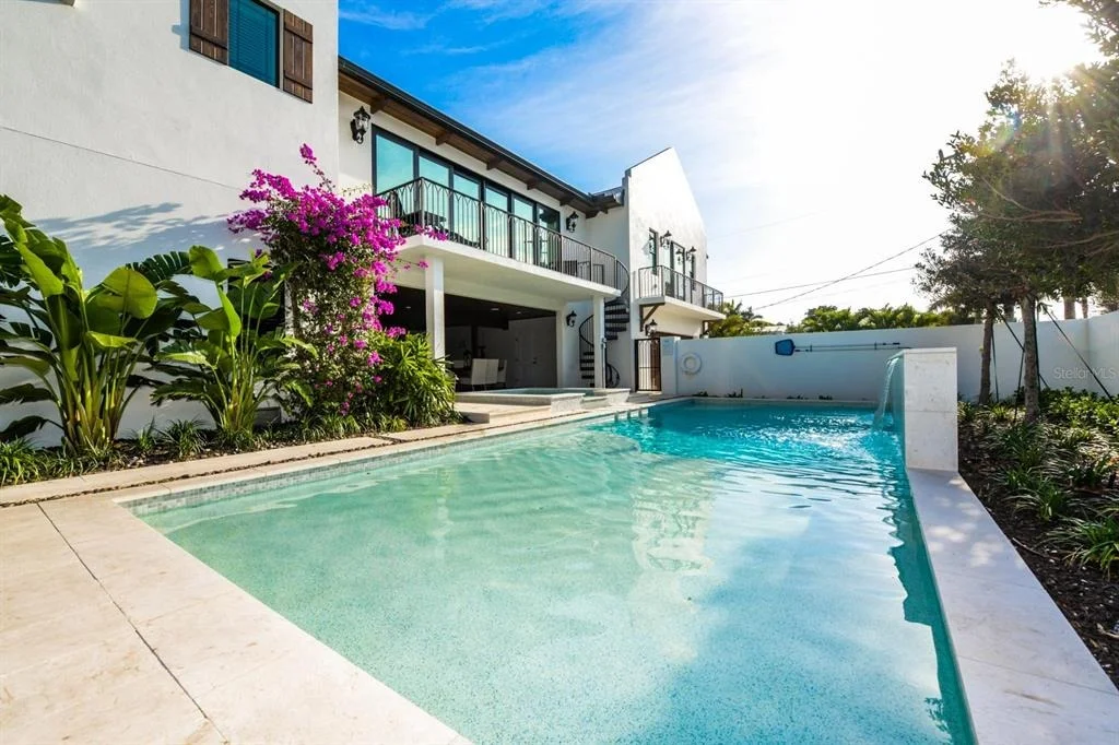 Photo of 340 JACKSON DRIVE