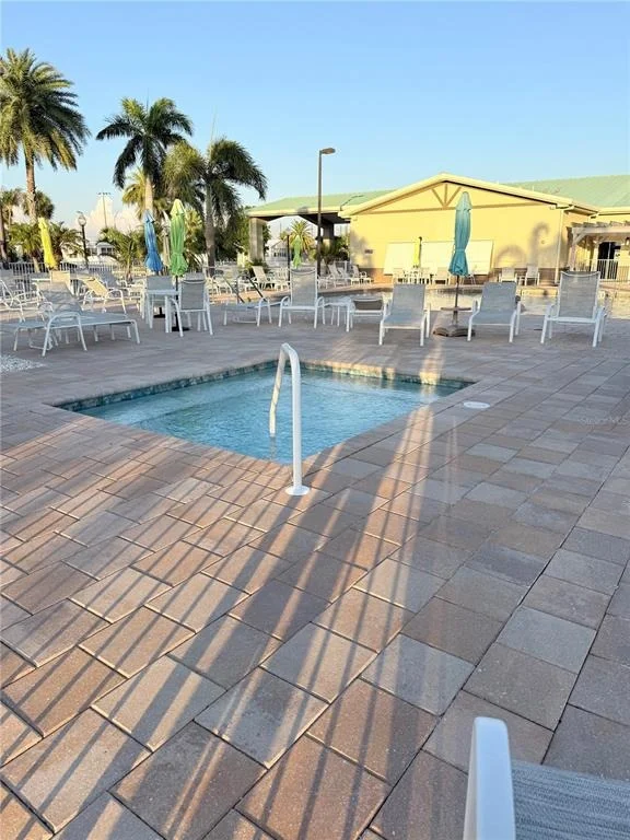 Photo of 603 S GREEN CIRCLE