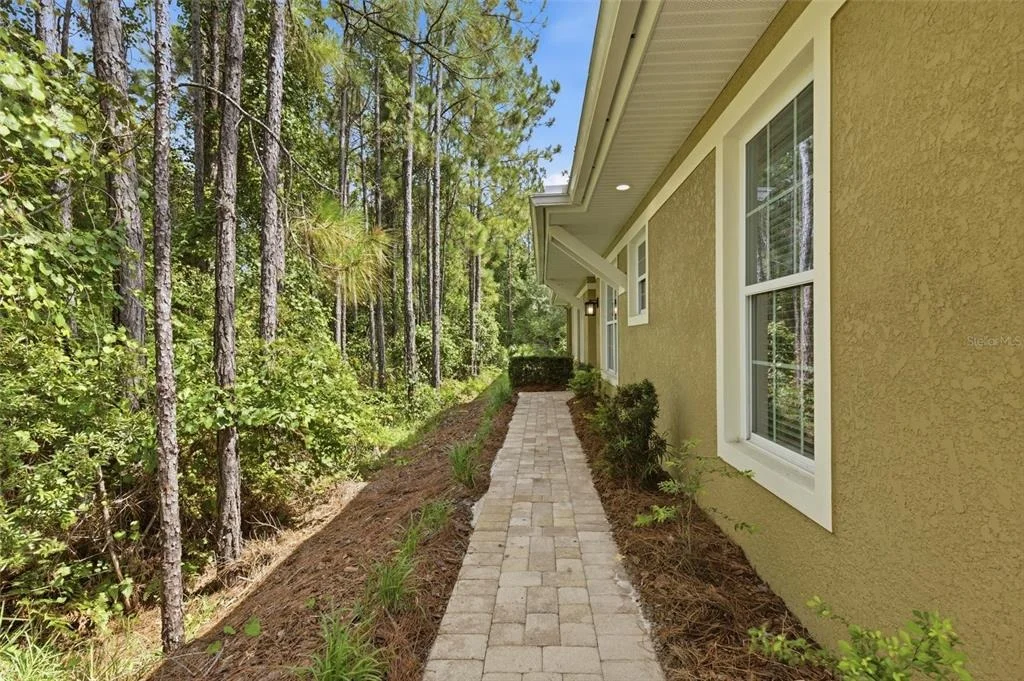Photo of 46 HERON WING DRIVE