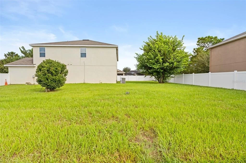 Photo of 3915 BRAMBLEWOOD LOOP