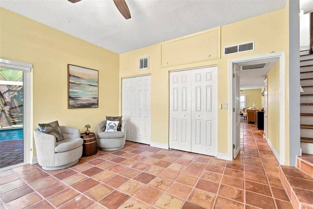 Photo of 201 LAGOON DRIVE