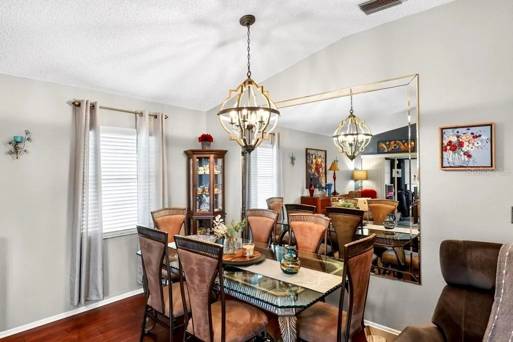 Photo of 852 FRANKLIN CIRCLE