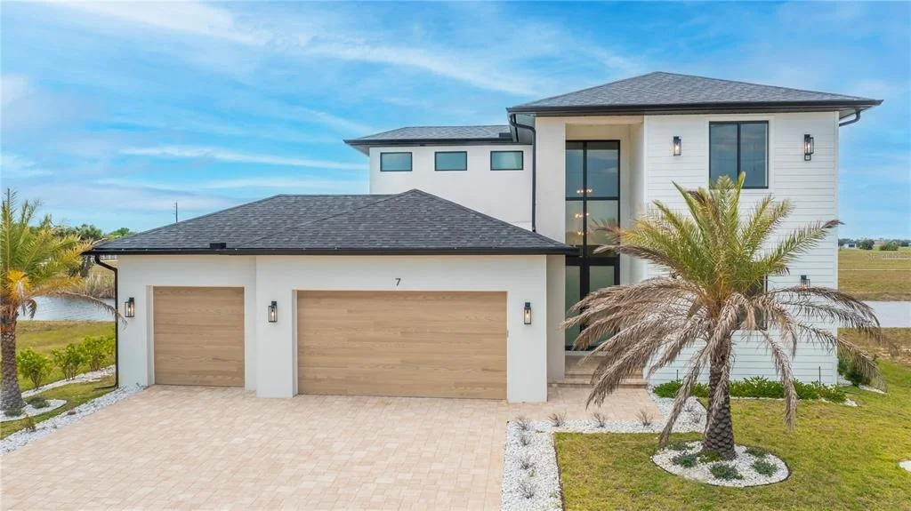 Photo of 7 SUNFLOWER DRIVE